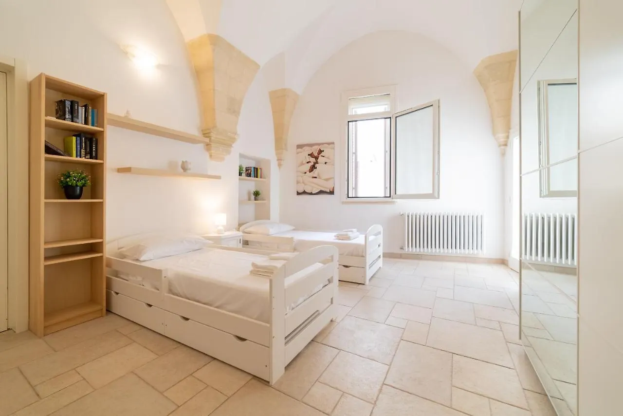Milestone Inn Lecce