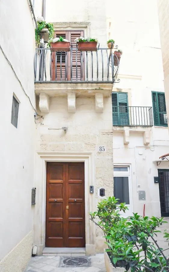 Milestone Inn Lecce